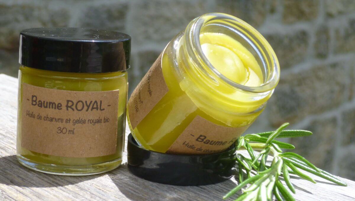 baume royal a lhuile de chanvre gelee royale bio baume royal a lhuile de chanvre gelee royale bio